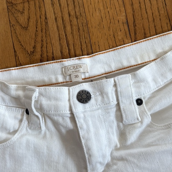✨ J.Crew White Cotton Stretch Shorts – Size 30 ✨ - Picture 2 of 3